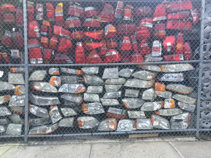Hub Cap Place 5