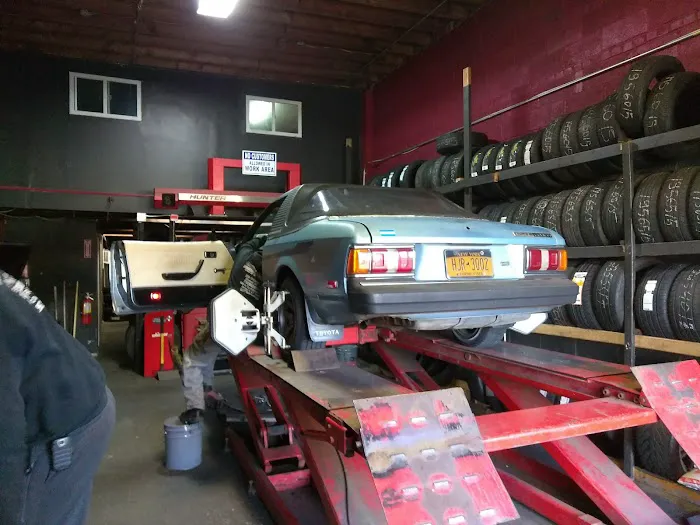 Charlie's Pit Stop Tires 9