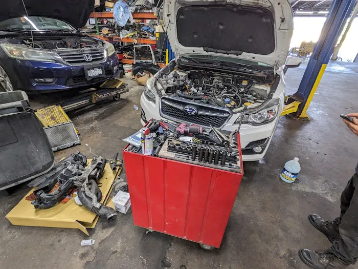 Queen's Auto & Truck Services Inc 4