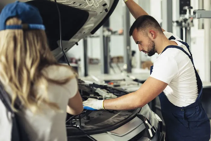 CM Auto Repair 2