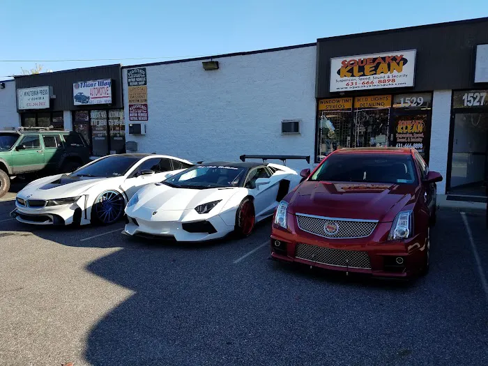 Squeaky Klean Auto Customizing 0