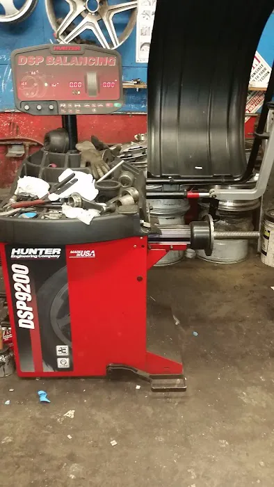 Red Line Auto & Tire 3