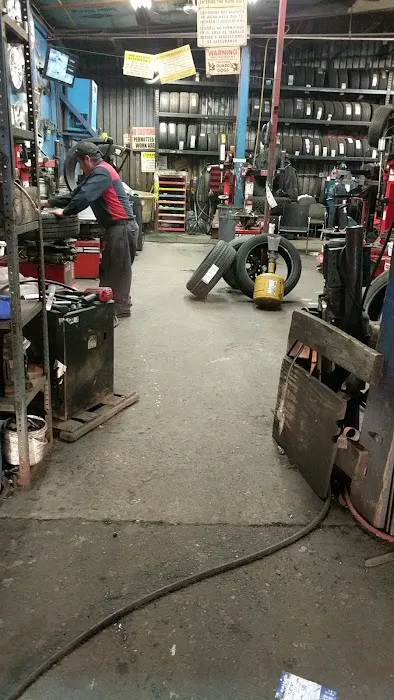 Red Line Auto & Tire 2