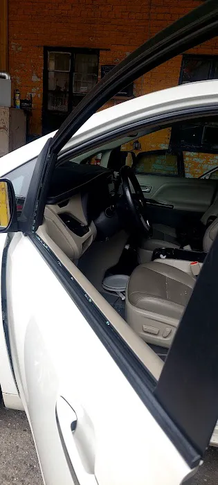 Corona Auto Glass 6