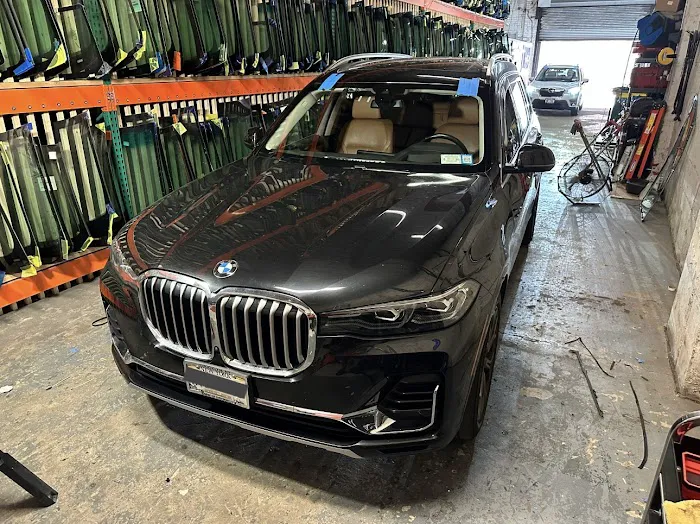 Platinum Auto Glass 1