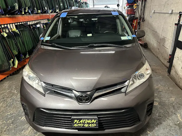 Platinum Auto Glass 0