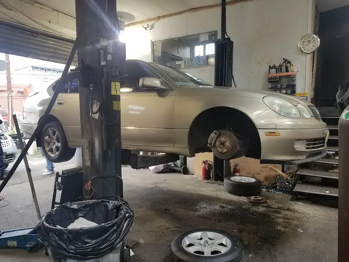 A & M Auto Shop 1