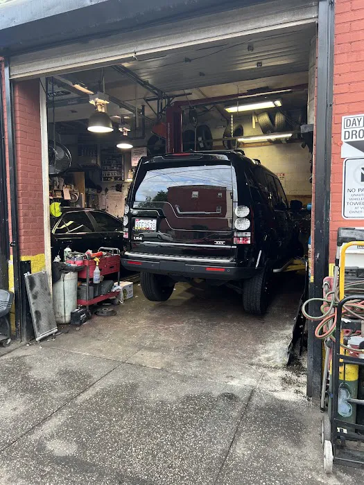 Chariot Auto Repair 2