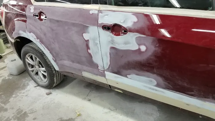 Sernio's Auto Body 4