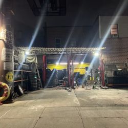 Grand Tire Shop ico