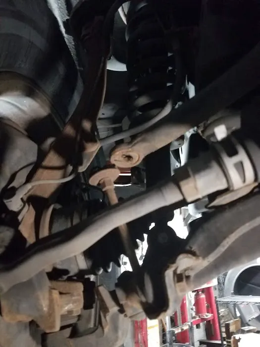 J & Santana Auto Repair 2