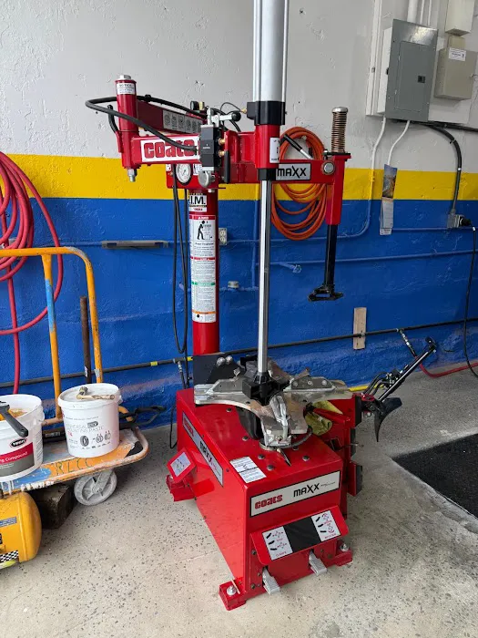 BRITO'S TIRE SERVICE 0