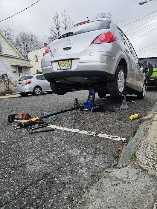All Hands Mobile Mechanic Services 3