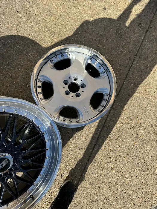 World Wide Wheel Repair 8