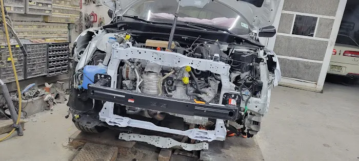 C & G Auto Body 2