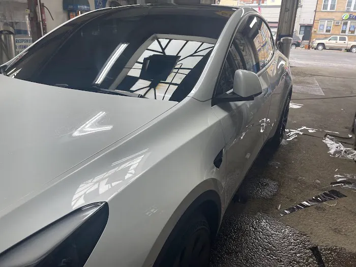 Quality Window Tinting 8