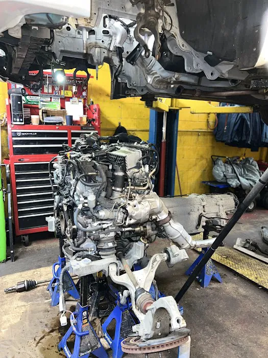 Auto Repair M & WILSON 1
