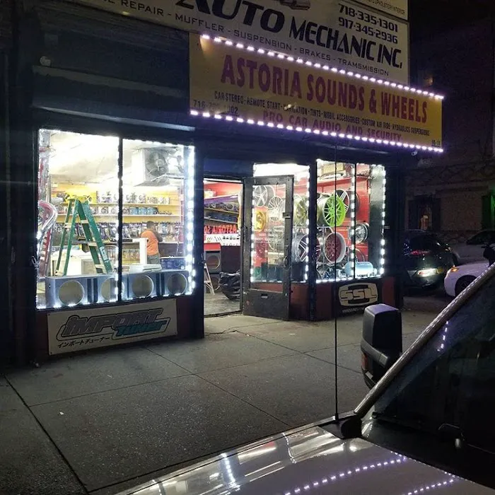 Astoria Sounds & Wheels 9