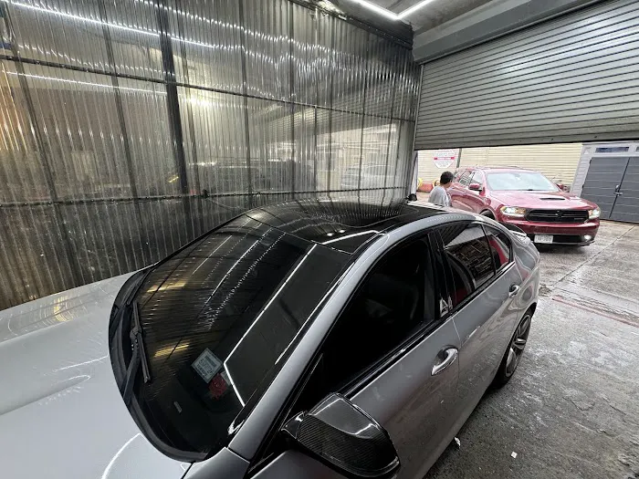 Oswaldo Auto Sound, Alarm & Car Wash 3