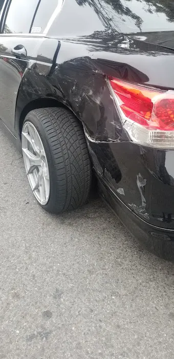 Midway Auto Collision 7