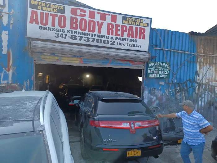 Auto Universal Body & Repair 0