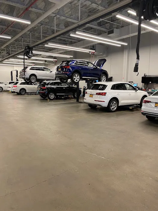 Audi Queens Collision Center 0