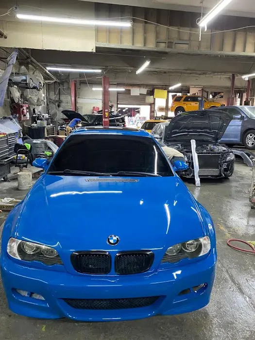 I&S Auto Body Shop 3
