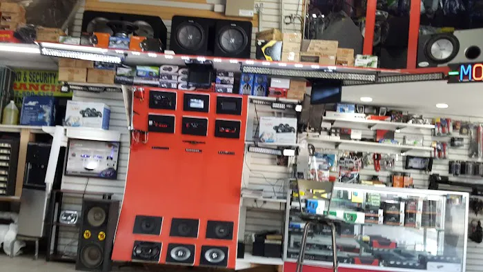 Francis Sound Car Renovation 3