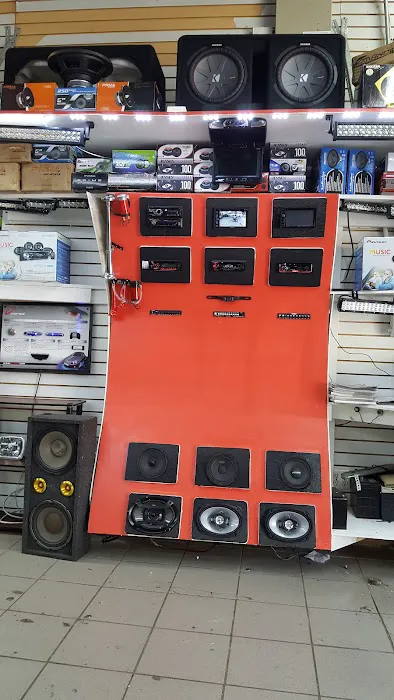 Francis Sound Car Renovation 2