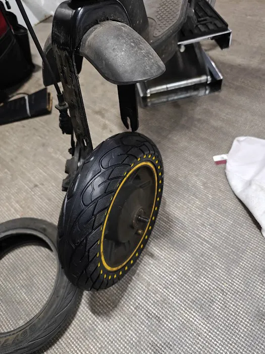 RAOOGO ELECTRIC SCOOTER FLAT FIX 1