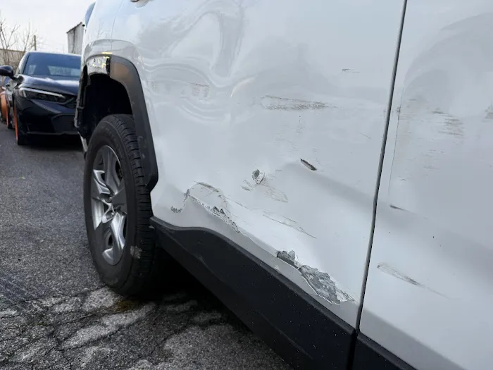 Acme Autobody works Inc 1