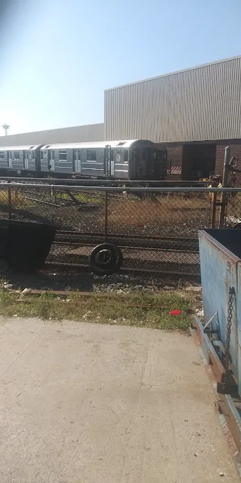 Pelham Maintenance Shop / Pelham Diesel 4