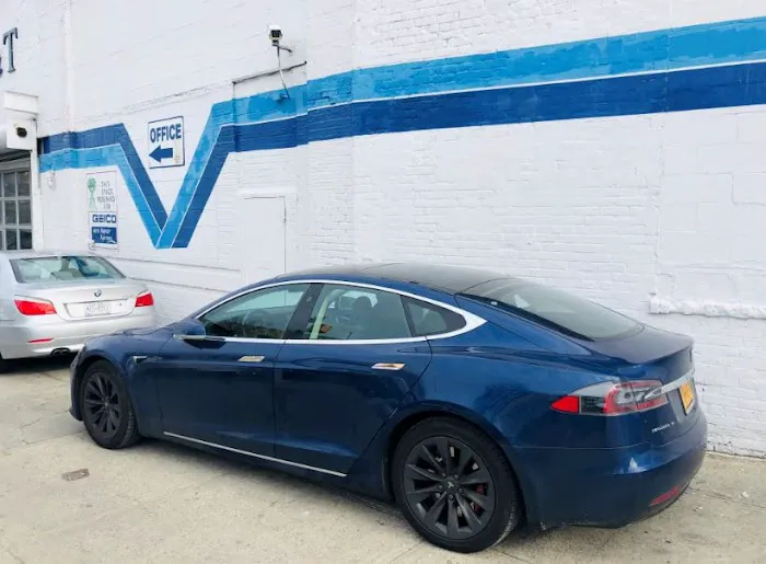 S&T Auto Body 0