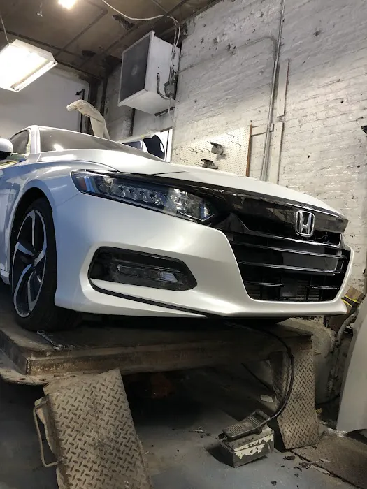 D&R Collision Specialist, INC. 7
