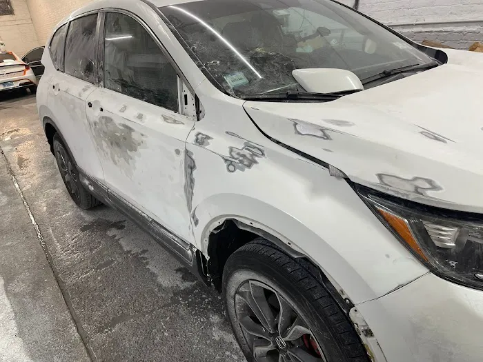 B&C Auto Collision and Repair 2