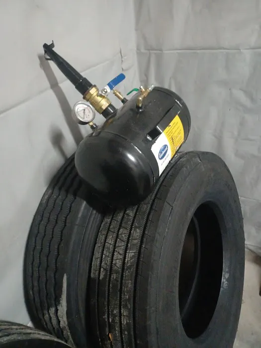 A + Mobile Truck Tire Services 0