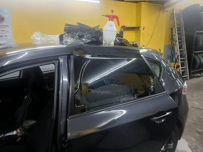 Euro Car Auto Center 6