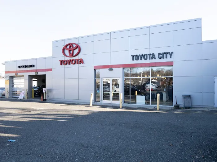 Toyota City Service & Parts Center 5