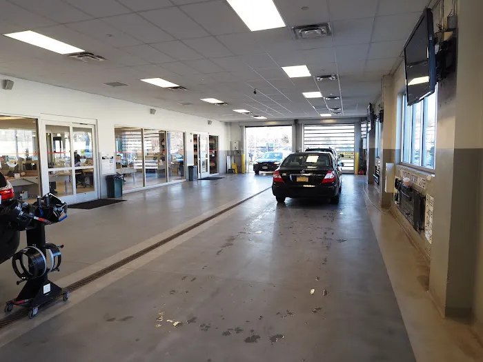 Toyota City Service & Parts Center 3