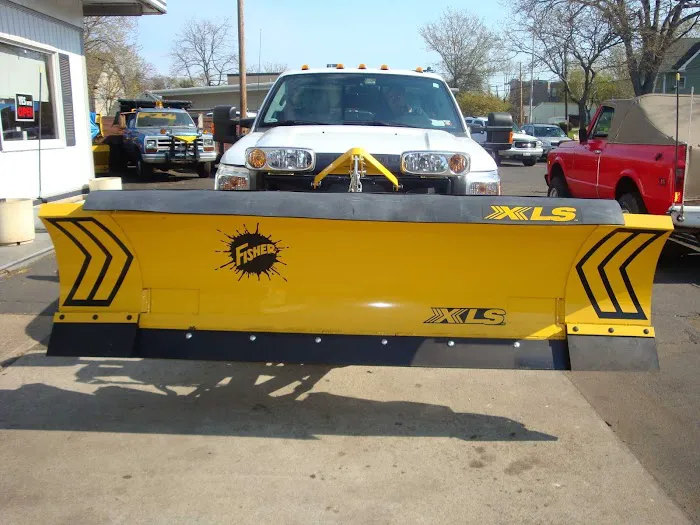 M & J Auto And Truck Clinic 8