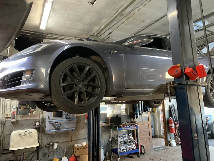 MG Martins Auto Inc 4