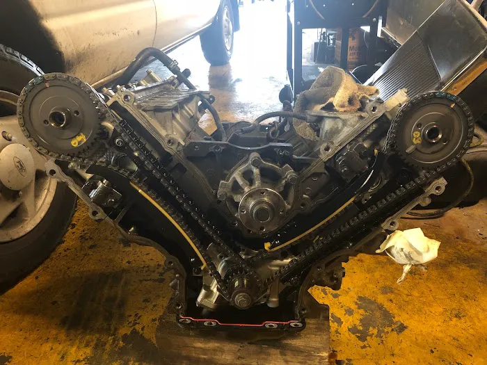 AlexLopez Auto&Truck Repair 7