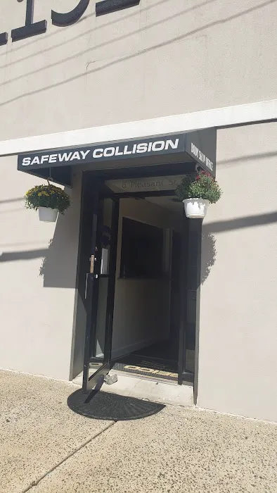 Safeway Collision 0