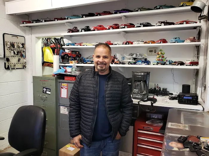 Lopez's Auto Repair LLC 2