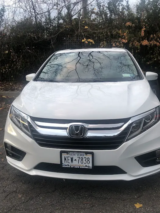 Honda of New Rochelle - Service Department 7