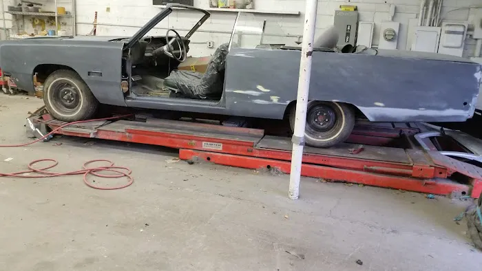 Gaio's Garage 1