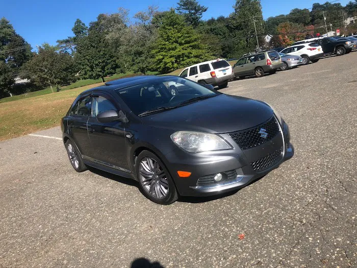 H & R Auto Sales LLC 9