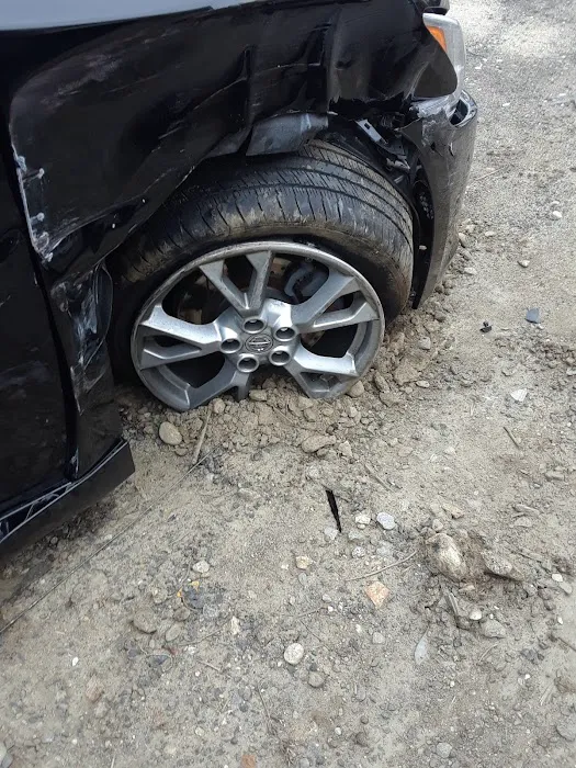 Traynor Auto Body 4