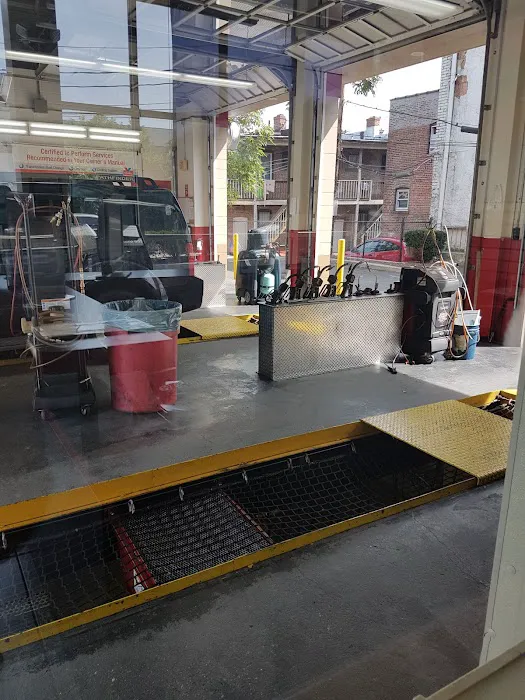 Valvoline Instant Oil Change 8