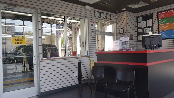 Valvoline Instant Oil Change 4
